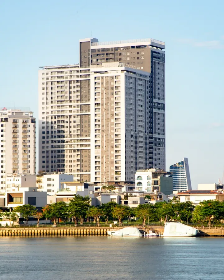 Nhà phố đang bán